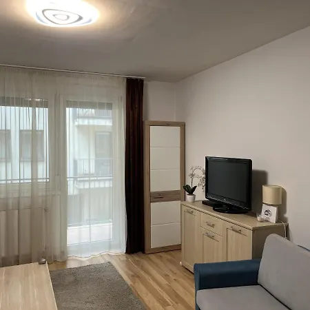 Geri Apartman Apartment